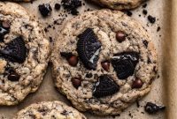 Effortless Vegan Oreo Chocolate Chip Delights