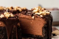 Easy 7 Ingredient No Bake Vegan Nutella Cheesecake