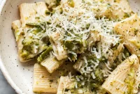 Effortless 30 Minute Vegan Broccoli Pasta