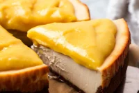 Simple Vegan Lemon Cheesecake Free From Nuts and Tofu with Lemon Curd