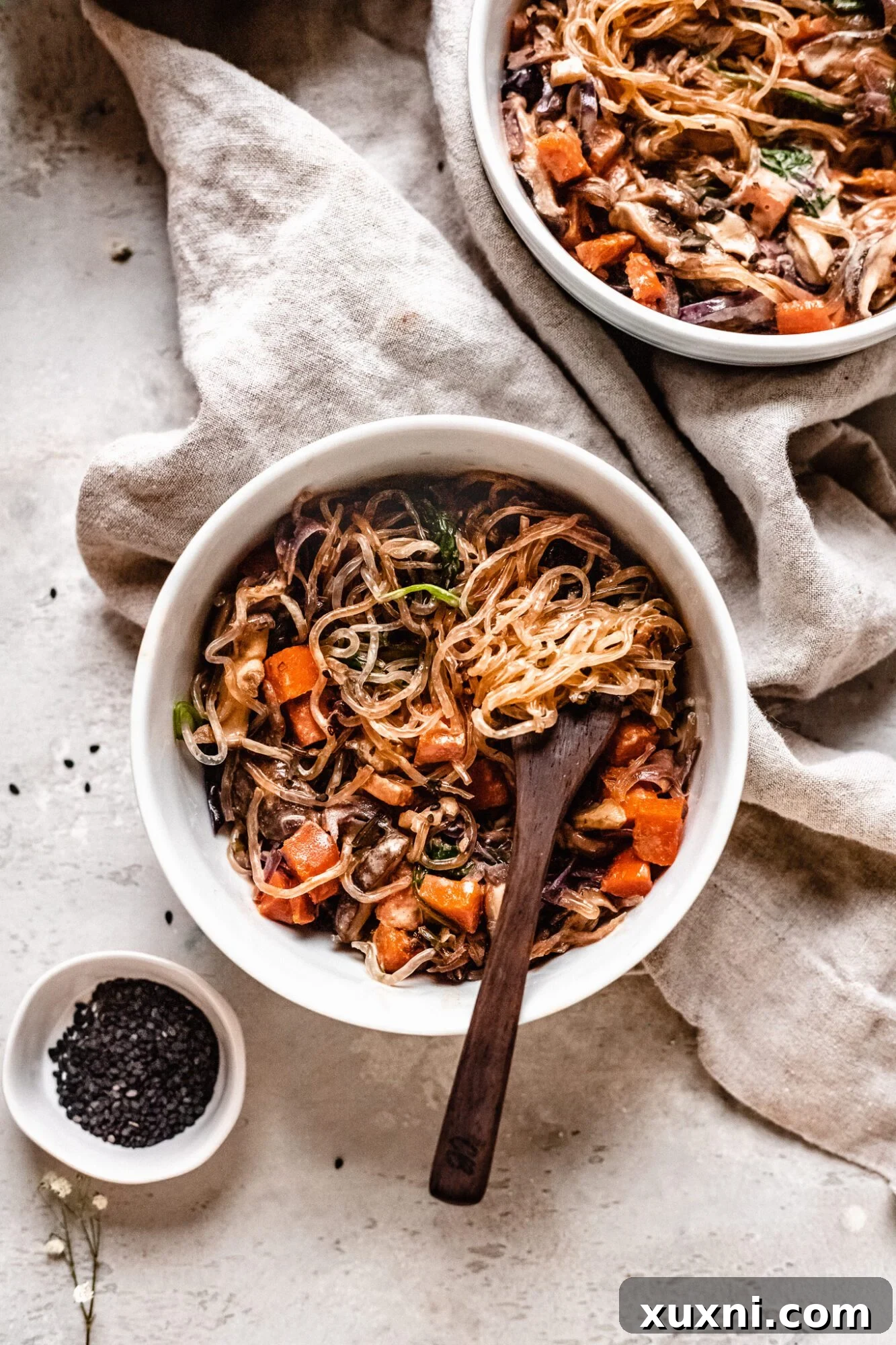 Effortless Keto Paleo Vegan Lo Mein Stir-Fry 4 spoon twirled in lo mein noodles
