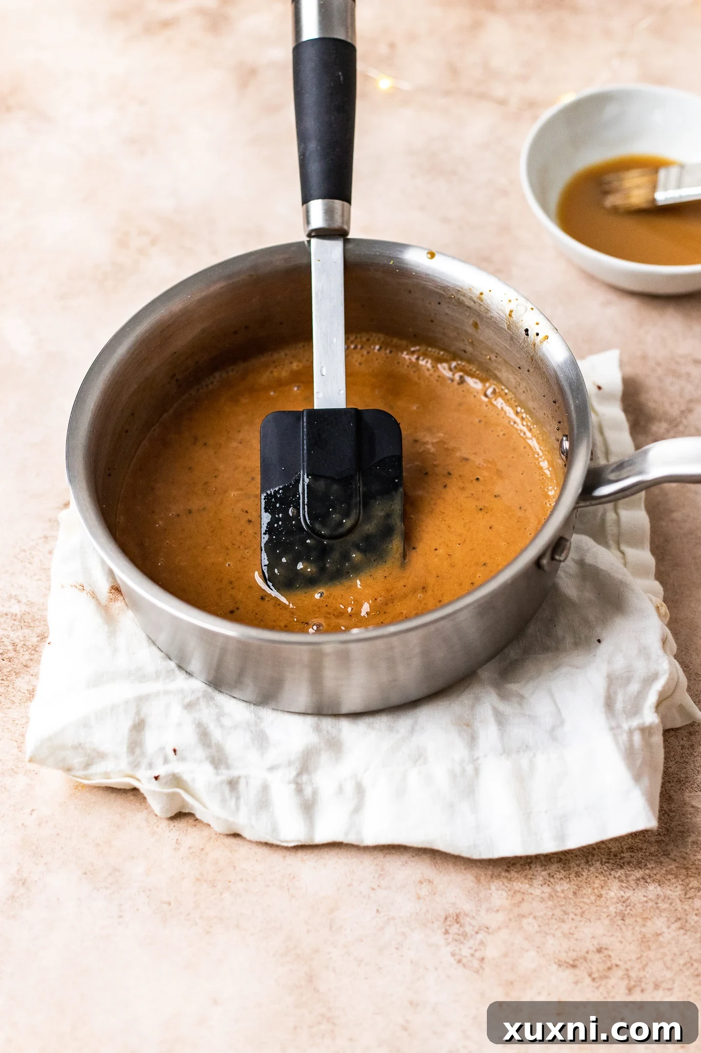 making a pecan pie filling
