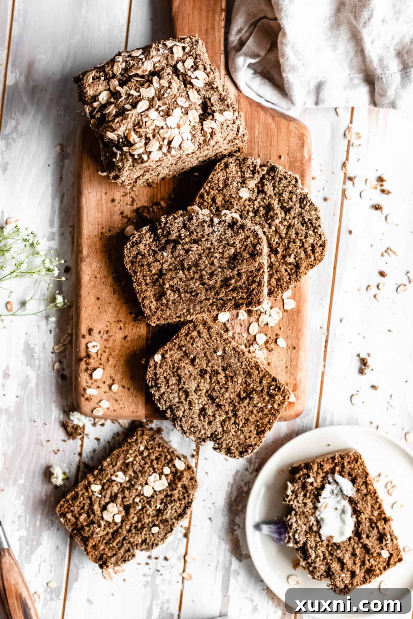 slices of oat bread
