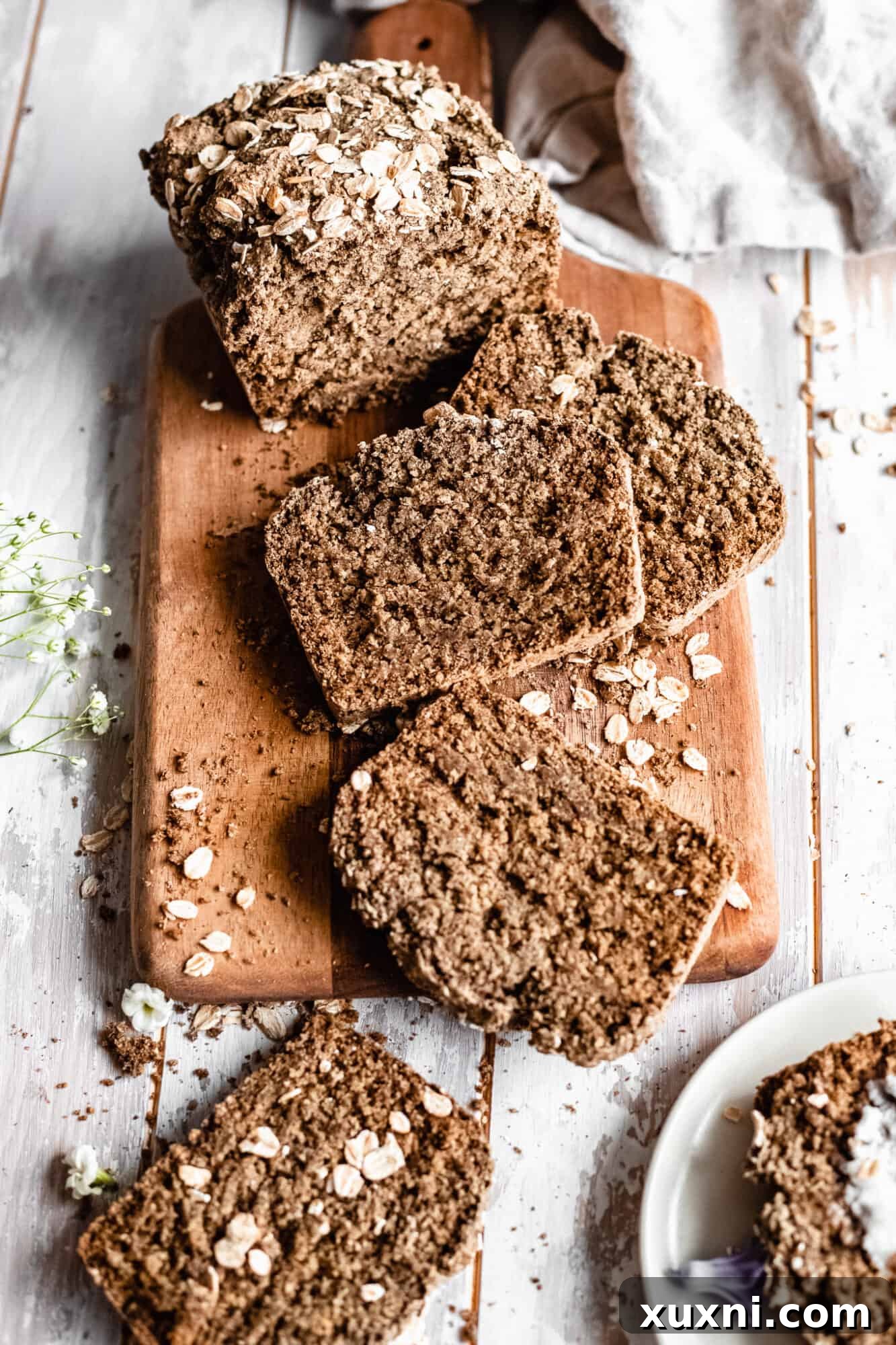 slices of gluten free oat bread