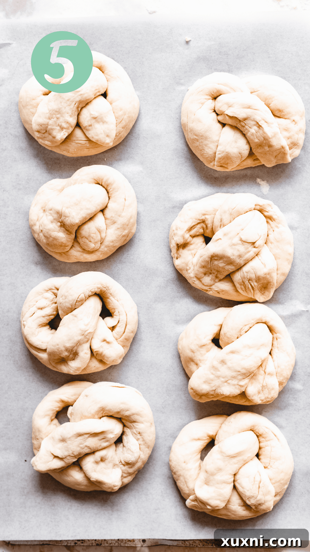 how to shape pretzles