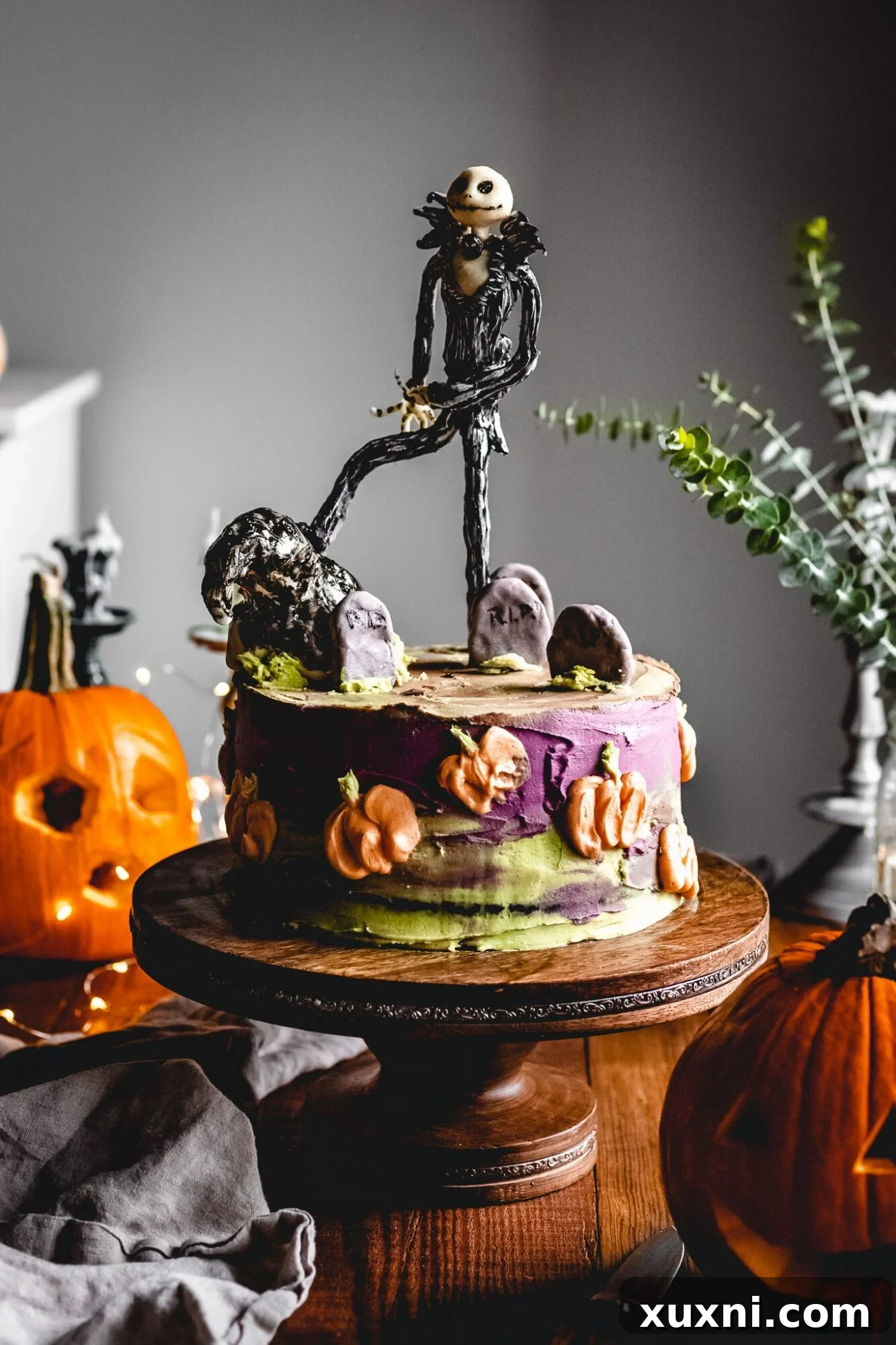 vegan nightmare before christmas cake