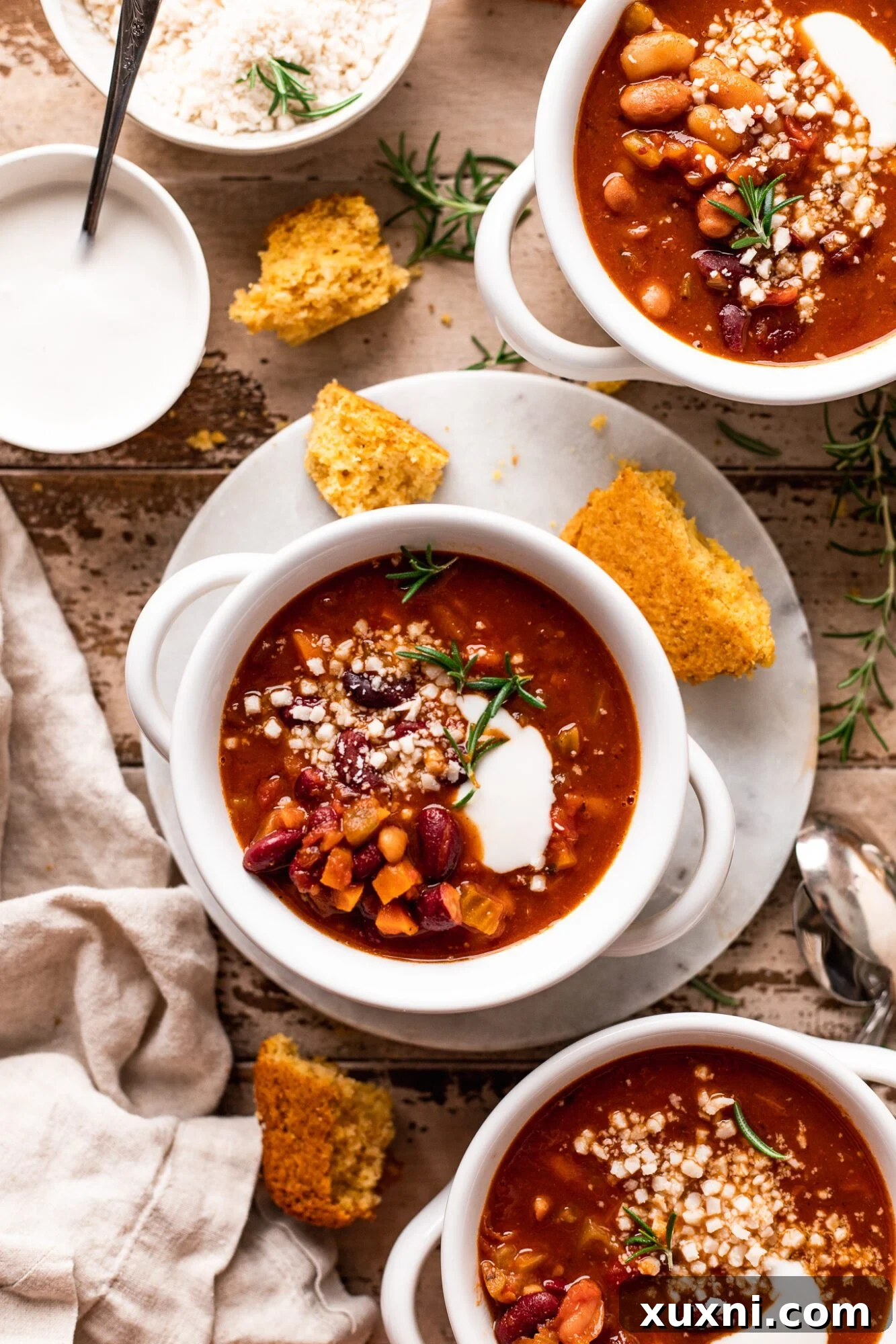 Vegan Chili Even Meat-Lovers Crave 3 vegan chili in soup pots