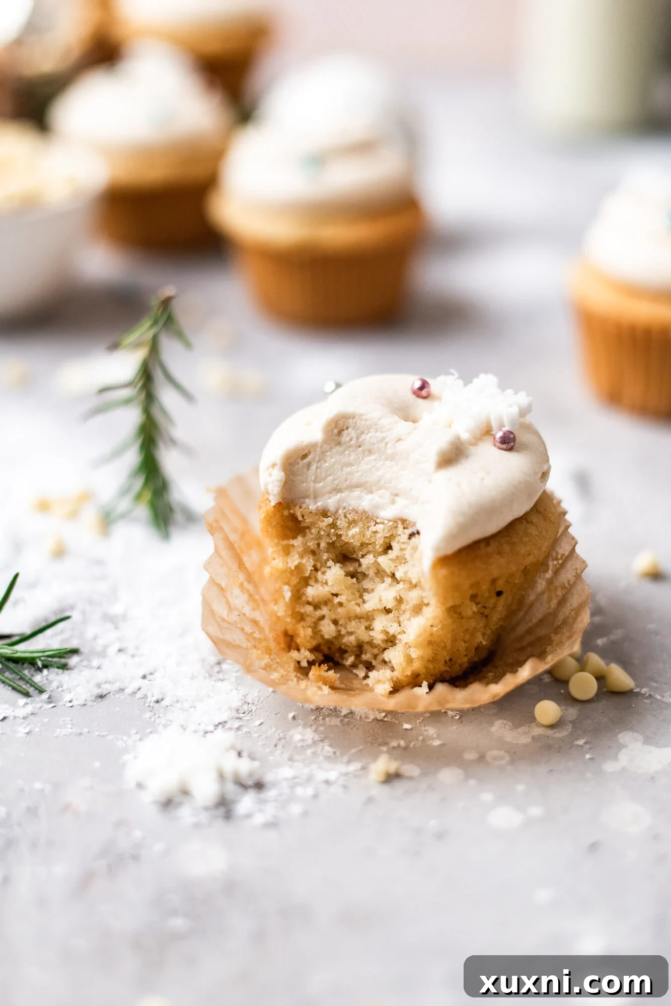 Delicious Vegan White Chocolate Cupcakes with Festive Decorations