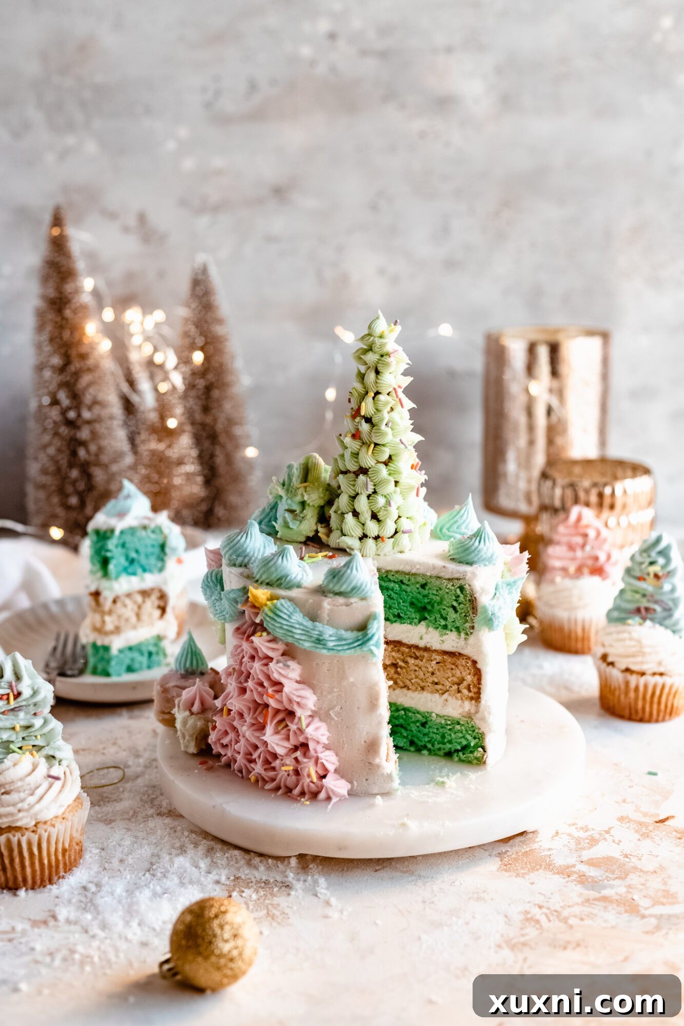 Final vegan Christmas tree cake decorated with sprinkles