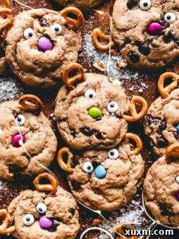 Super Cute and Easy Reindeer Cookies (Vegan!)