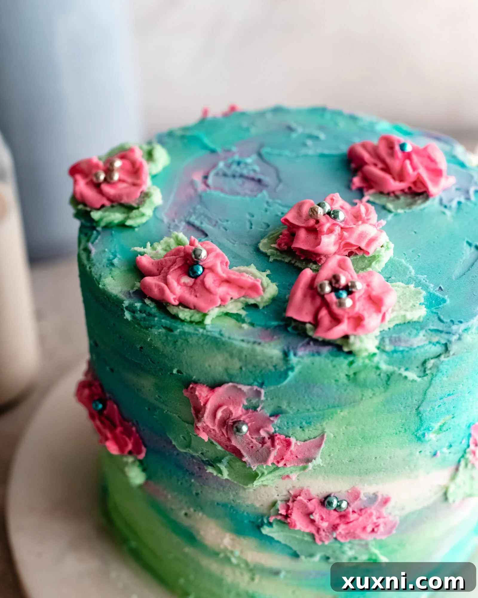 water lilies on watercolor cake