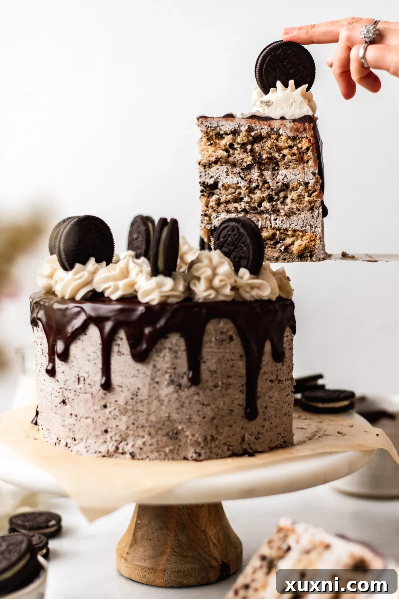 sliced oreo cake