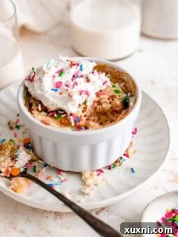 Easy Funfetti Mug Cake (Vegan, GF, Oil Free!)