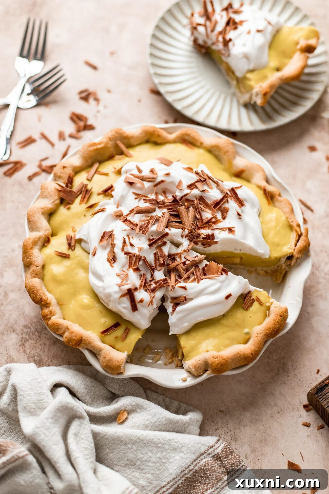 BEST Vegan Banana Cream Pie