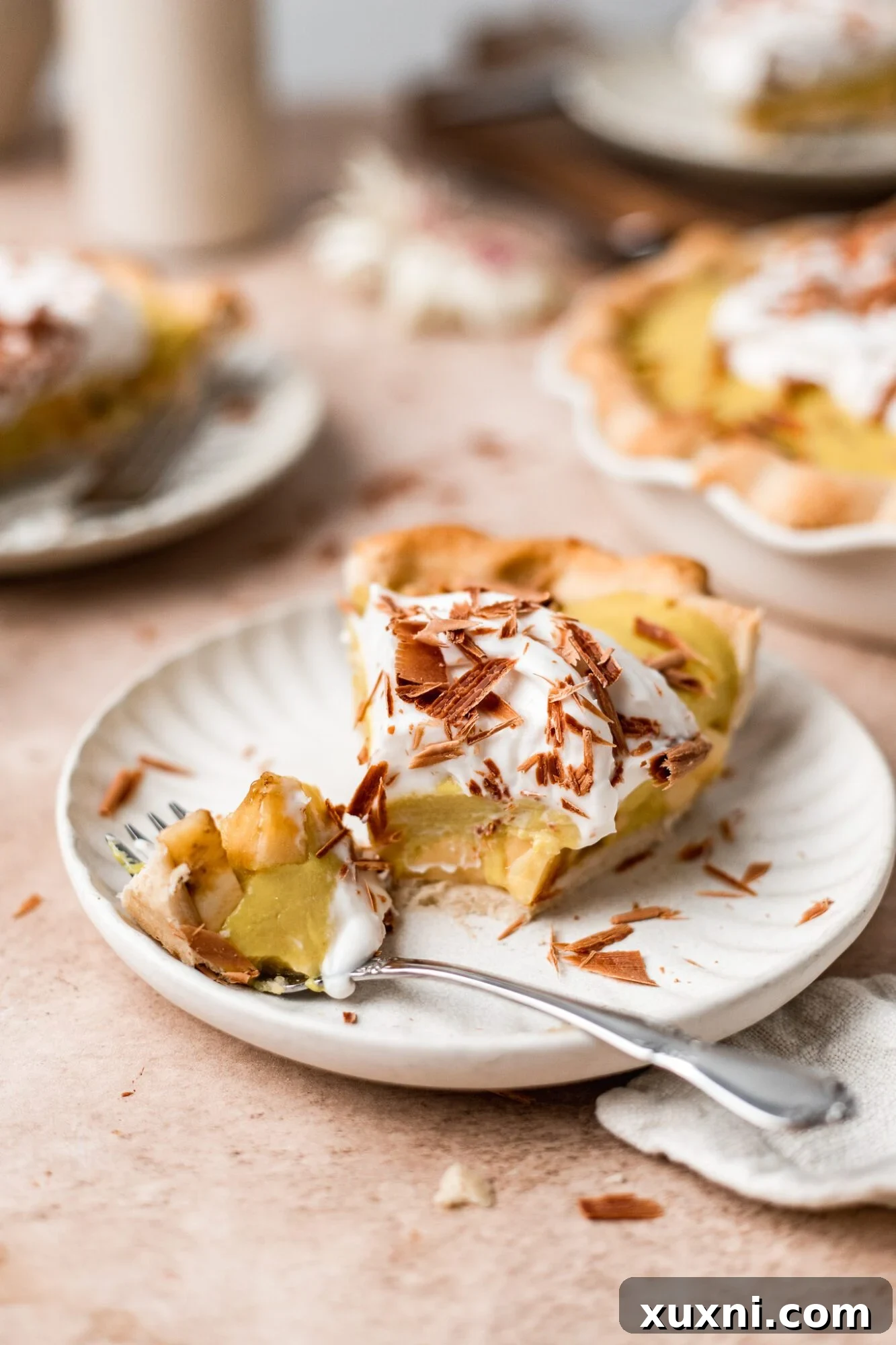 BEST Vegan Banana Cream Pie