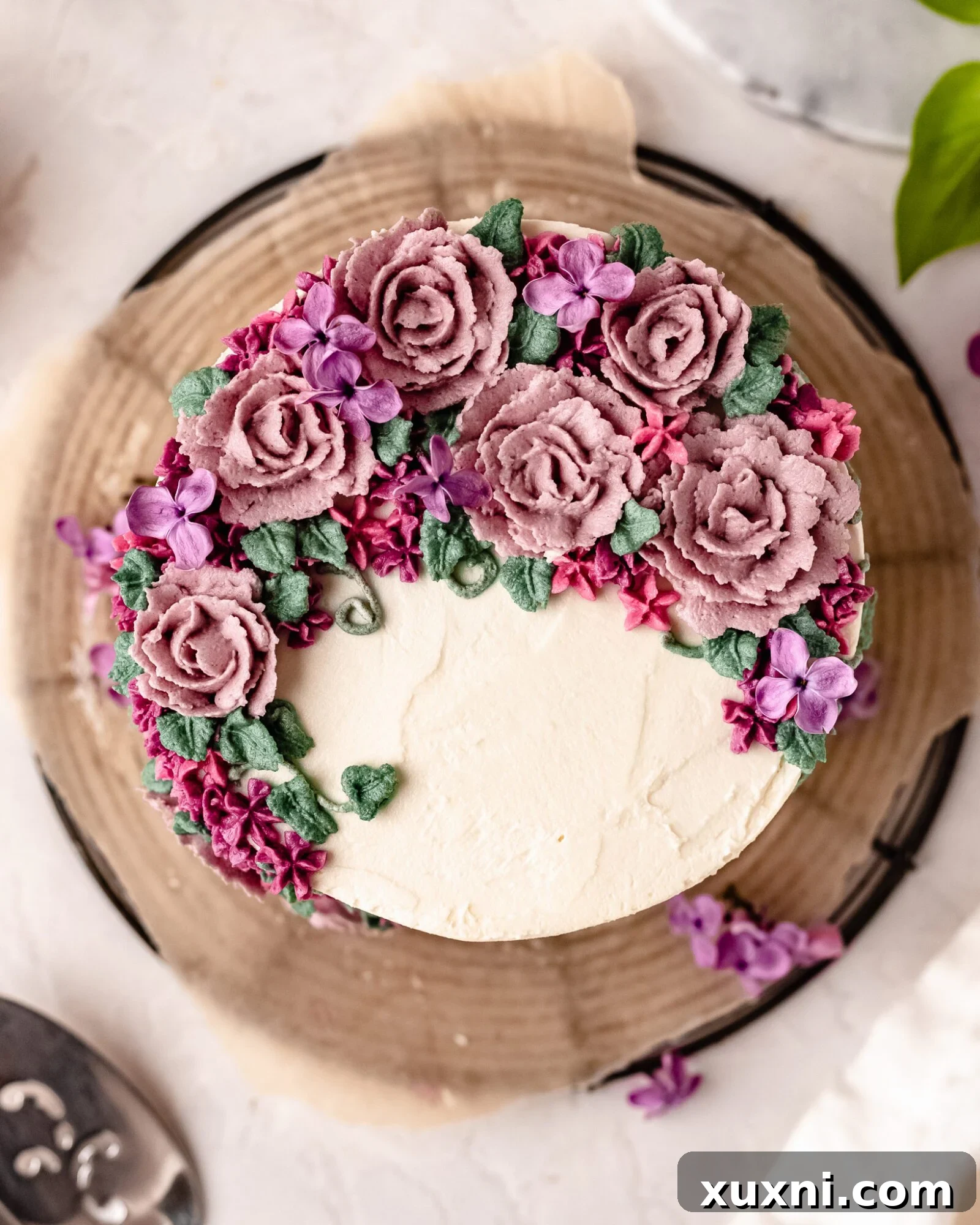 flowers on cake