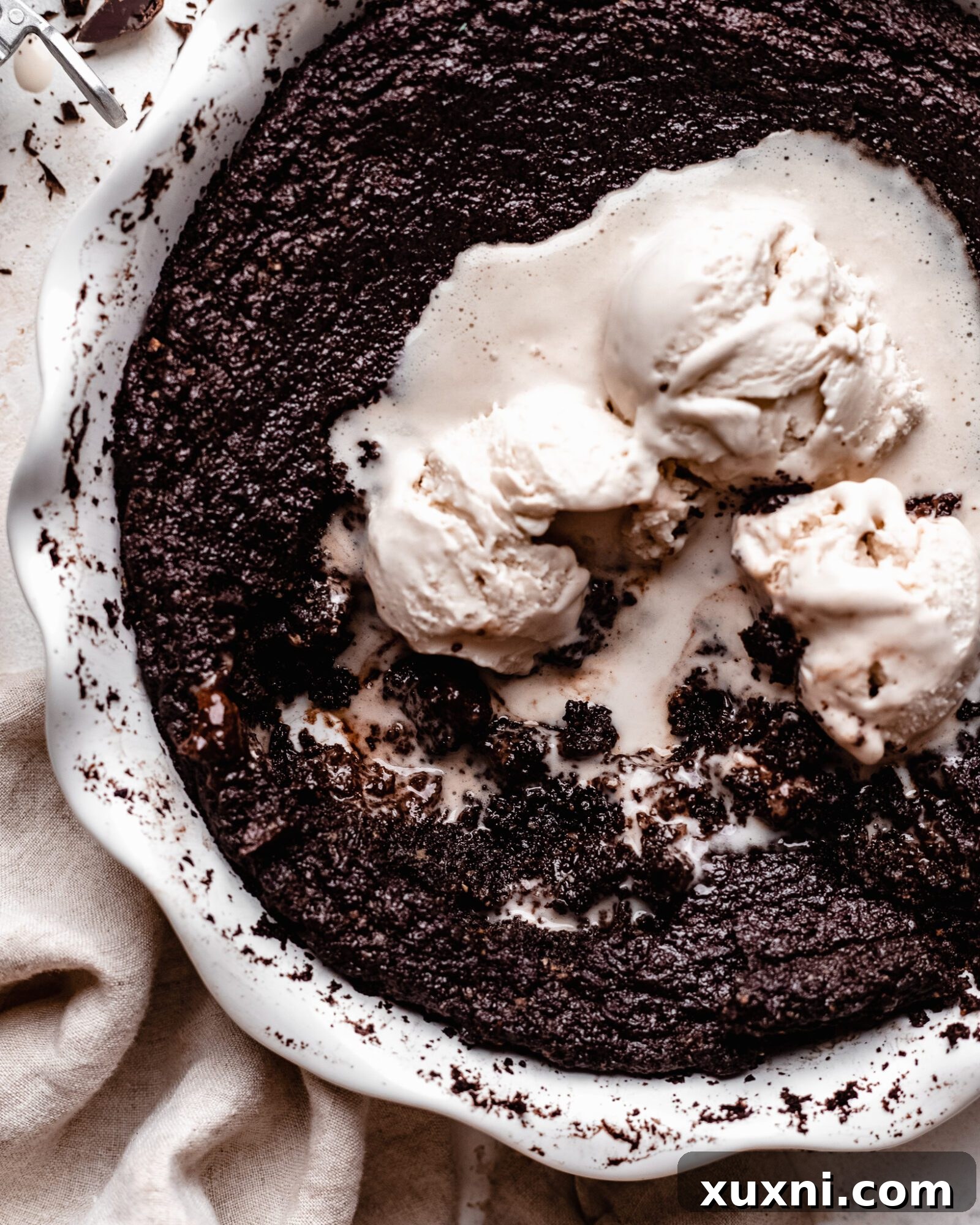 Molten brownie skillet, showing a warm, gooey interior.