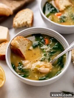 bowl of vegan tuscan white bean soup