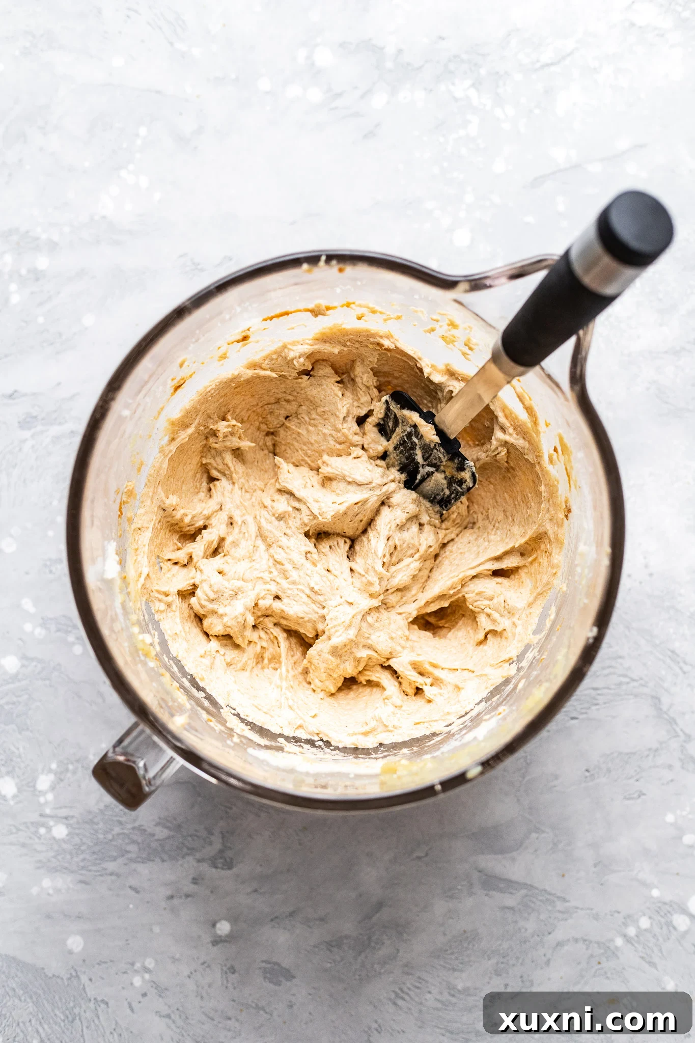 how to make a biscoff cake