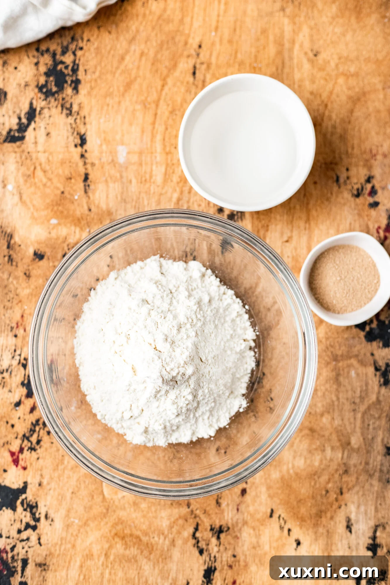 Ingredients for vegan panettone starter