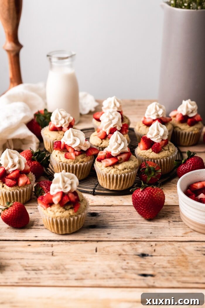 vegan strawberry shortcake cupcakes