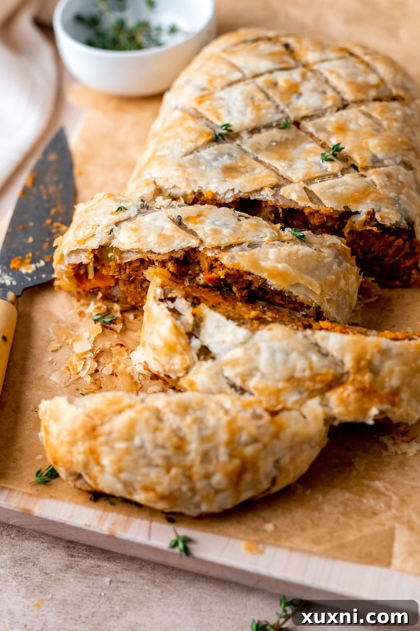 Buttery Herbed Vegan Wellington Recipe (Simple and Delicious!) Vegan Wellington