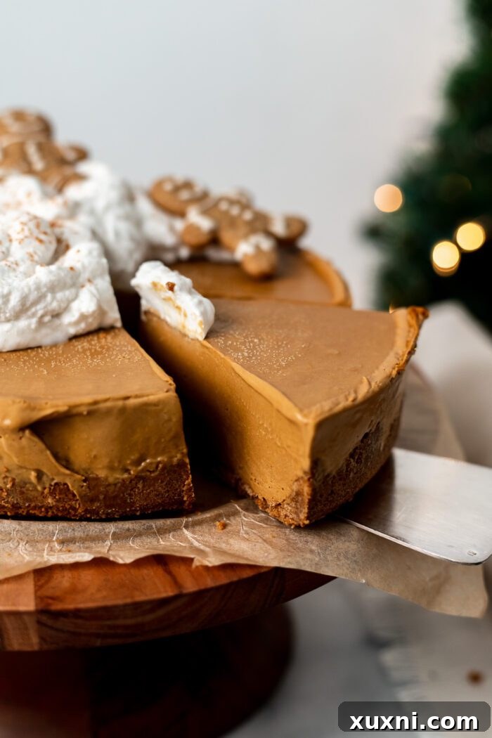sliced gingerbread cheesecake