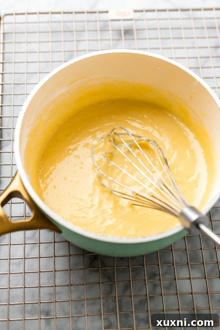making the cannoli filling
