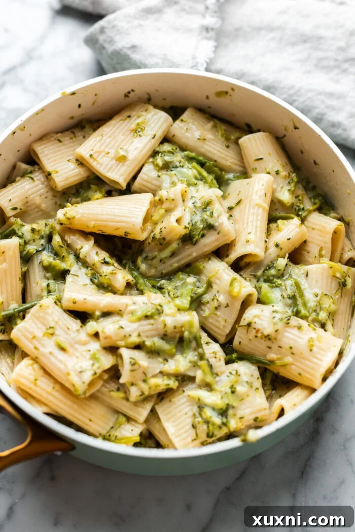 folding in the al dente pasta