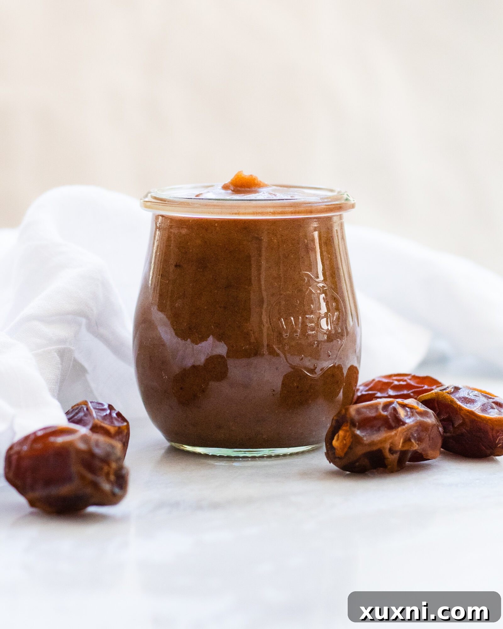 finished date caramel sauce in jar