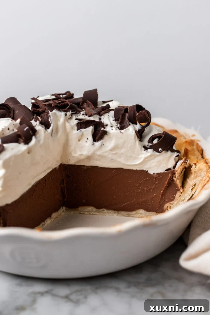 sliced vegan chocolate cream pie