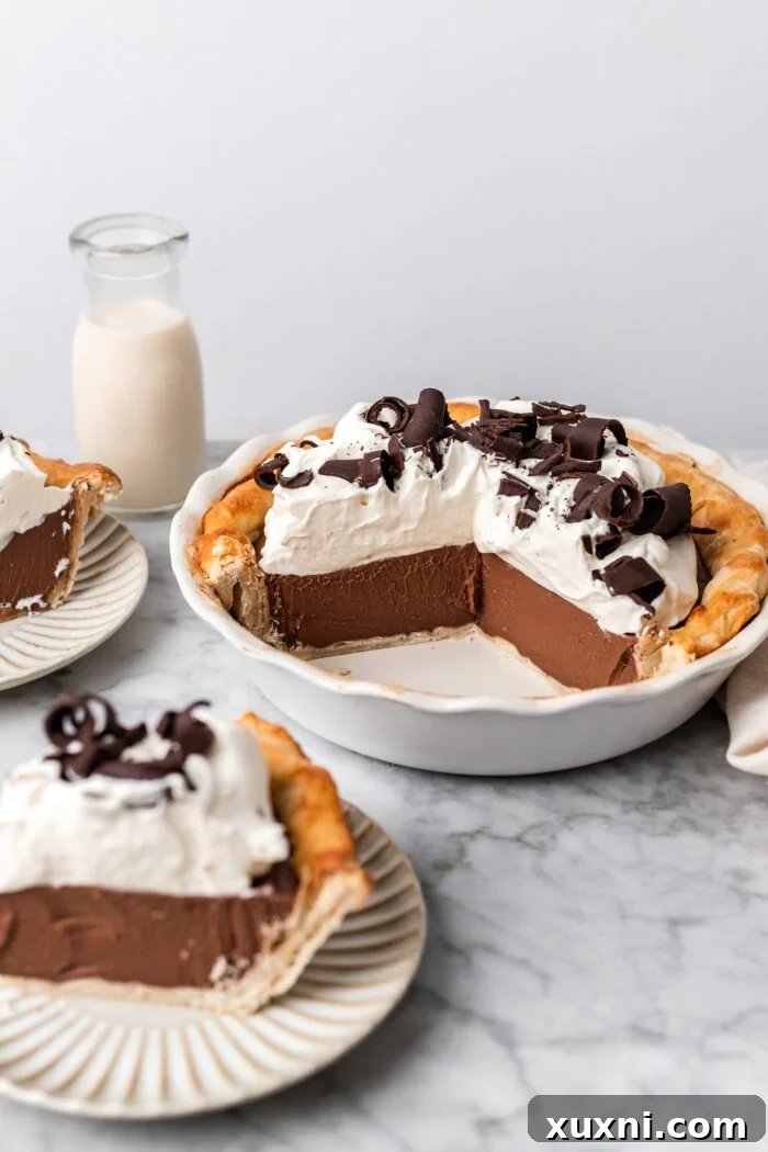 slices of vegan chocolate cream pie