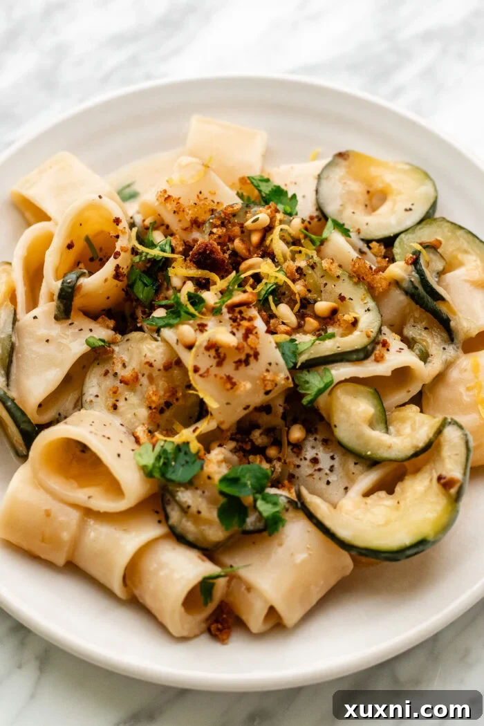 close up of plate of lemon zucchini pasta